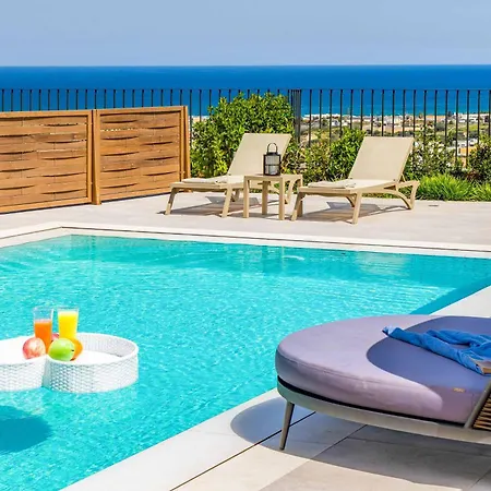 Villa Kamelia 2 *